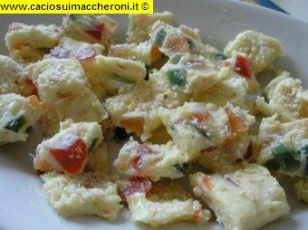 Trocitos de chocolate con fruta escarchada